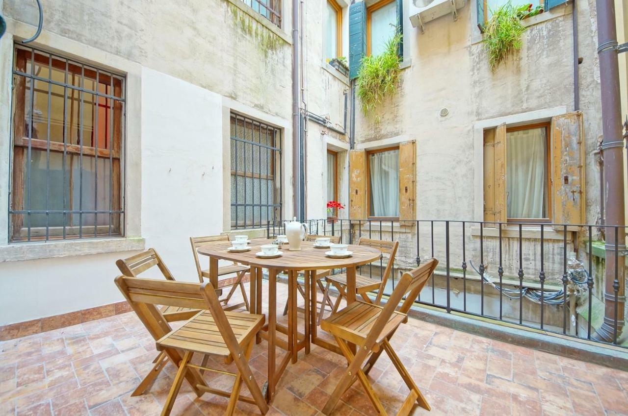Dolcevita Apartments N 374 Venice Luaran gambar